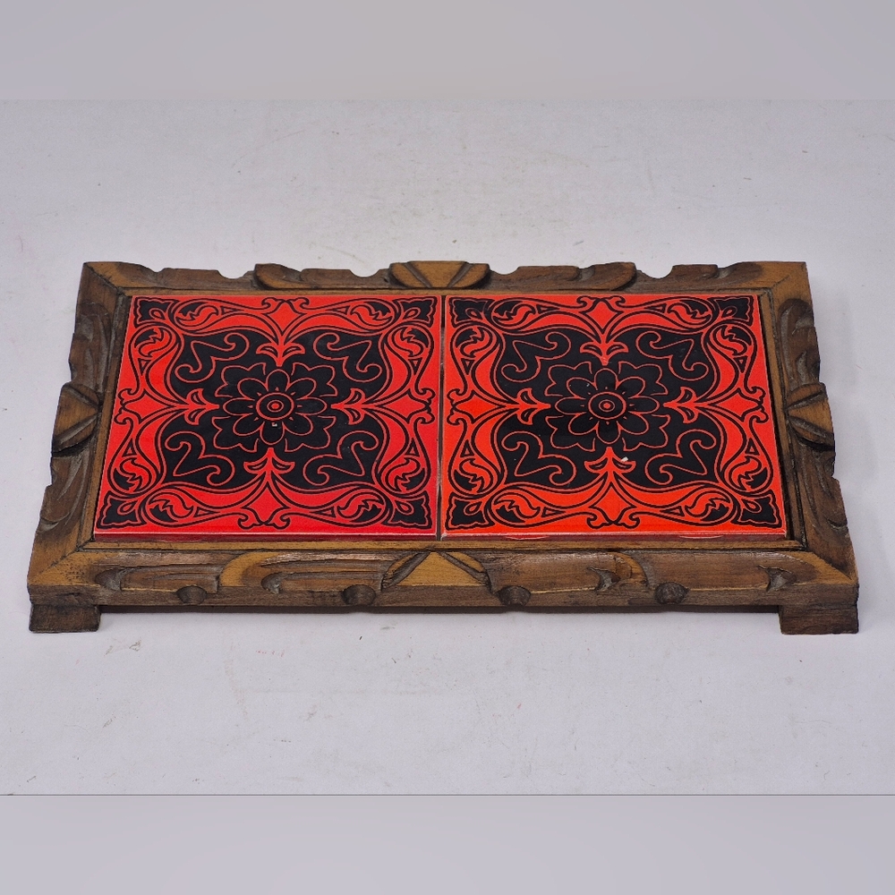 Vintage Mexican Tile Hand Carved Wooden Frame Trivet